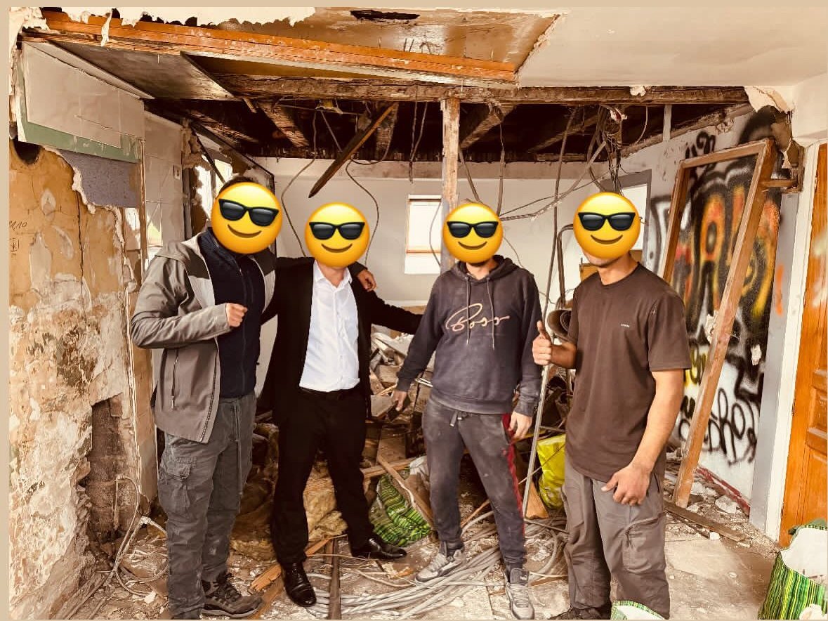 L'équipe sur un chantier de démolition
